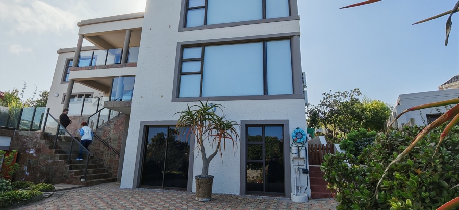 4 Bedroom Property for Sale in Dana Bay Western Cape
